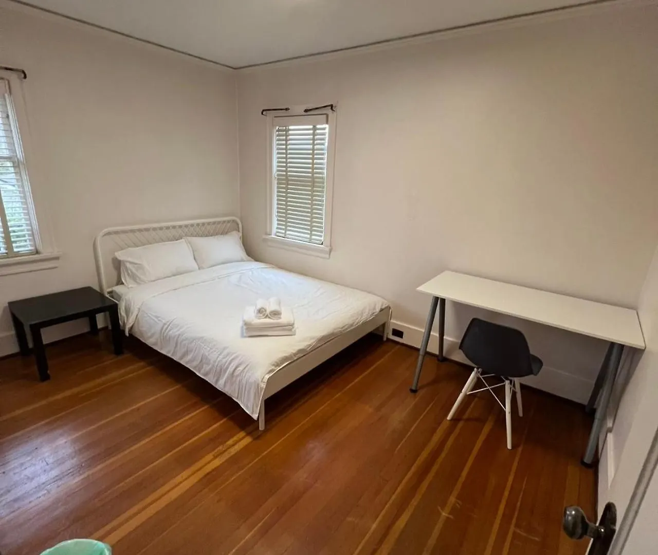 Vintage And Secluded Room In Vancouver West Accommodatie bij particulieren